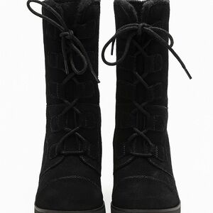 BareTraps Women's Black Lace Up Boots